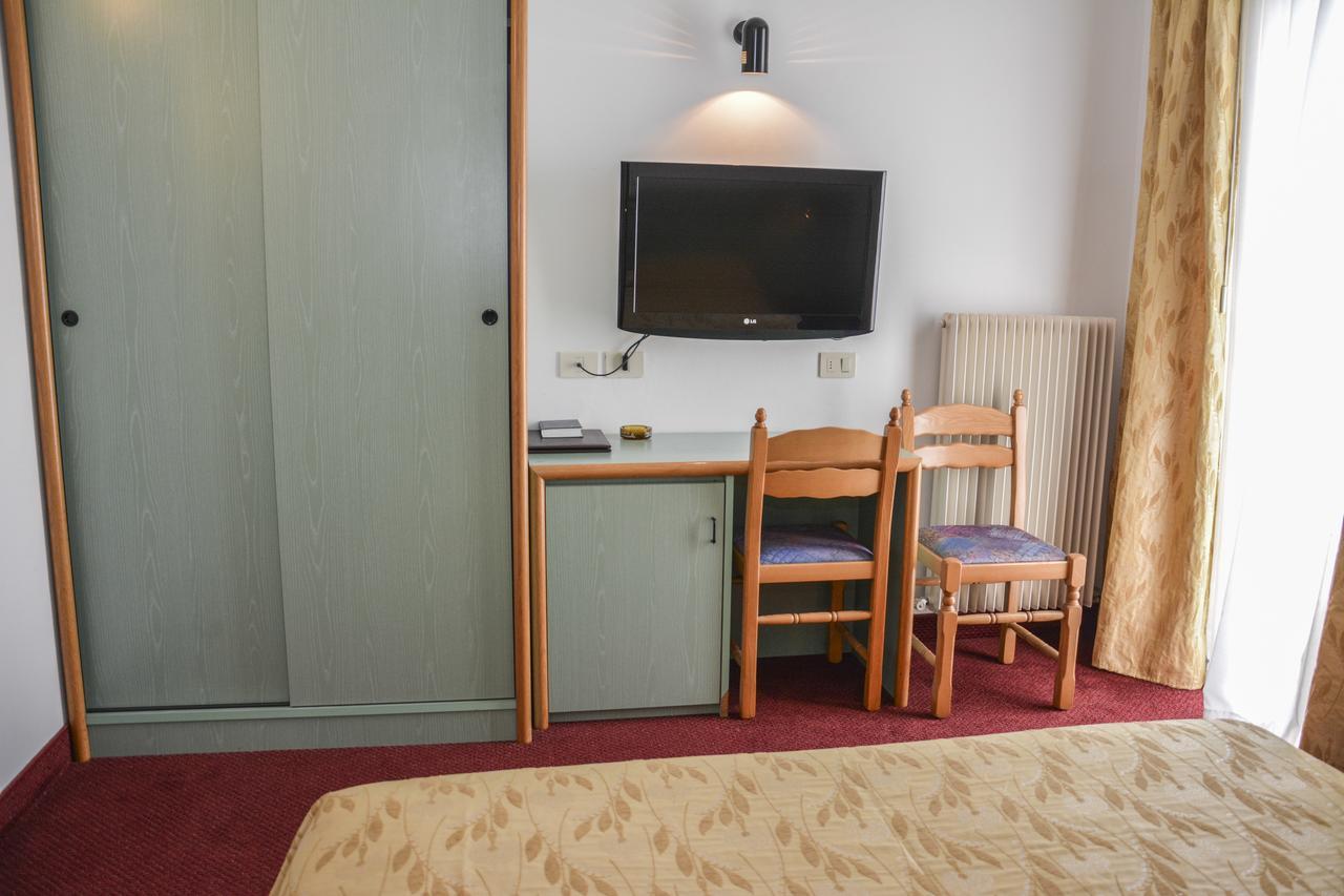 Hotel Sport Pieve Di Ledro Exterior photo